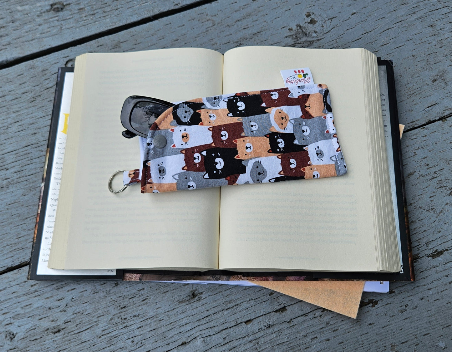 "Cute Cats" Sunglasses and Eyeglasses Fabric Cases with keychain loop