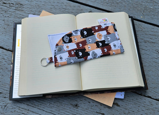 "Cute Cats" Reading glasses Fabric Cases with keychain loop