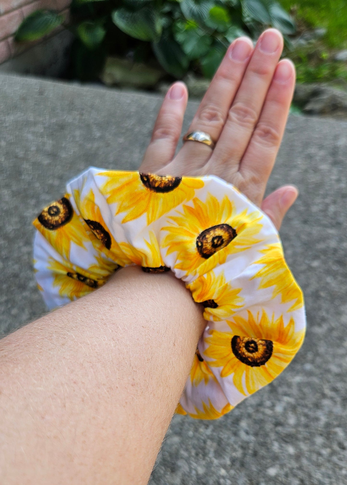Sunflower, Hair Scrunchies, Hair Accessories, Hair ties, Hair Elastic, Pony Tail Holder