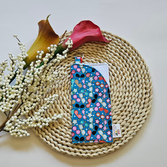 "Loads of Sunglasses" Reading glasses Fabric Cases with keychain loop