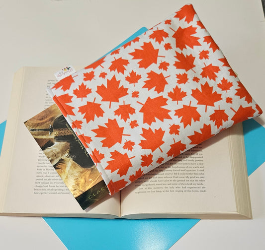 Canadian Maple Leaf Book sleeve for book lovers